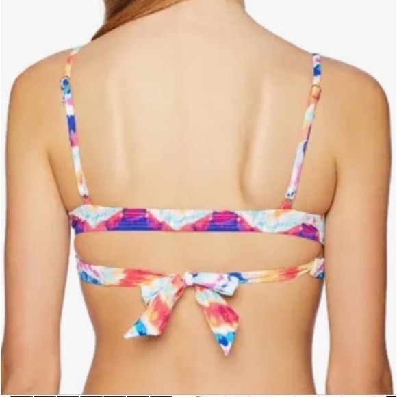 Hobie Chevron Ikat Print Bikini Top, has a wrap around strap & shoulder straps - Picture 2 of 16
